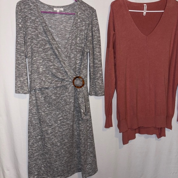 ✨TWO OUTFIT BUNDLE✨ Maurice’s wrap dress and stylish millennial pink sweater - Picture 4 of 4